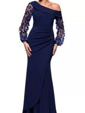 NWT Xscape Navy Blue Floral Applique Off The Shoulder Long Sleeve Gown.  Size 4